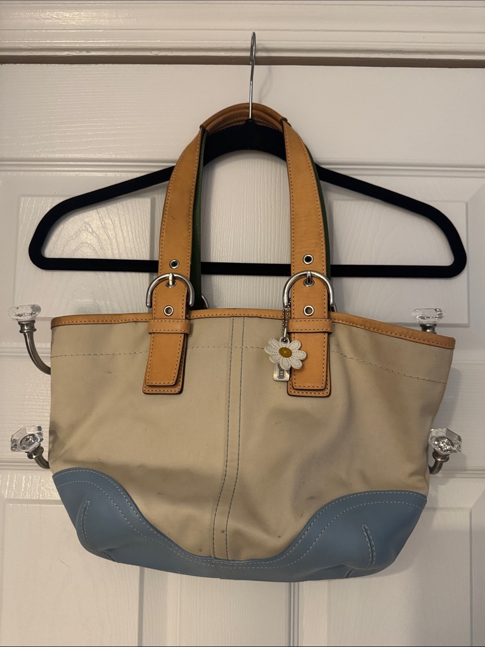 Vintage Coach Hampton Daisy Tote